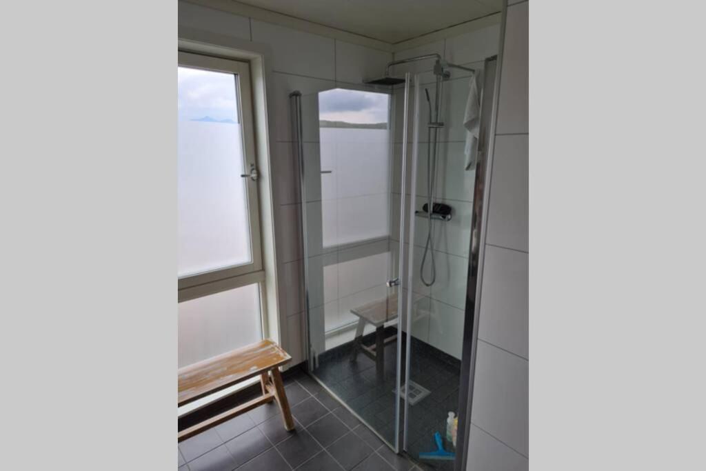 Moderne Rorbu I Lofoten, Vestvagoy Ferienhaus Gravdal (Vestvagoy)